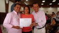 /album/entrega-de-diplomas-no-curso-de-forma%c3%a7%c3%a3o-de-agentes-de-direitos-humanos-participa%c3%a7%c3%a3o-de-professores-da-uff%2c-representantes-da-diocese-de-nova-igua%c3%a7u-de-queimados-e-do-mpmulher/a943714-763448933682082-211693120-n-jpg/